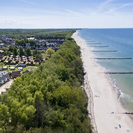 Collins אכסניה אוסטרוני מורסקי