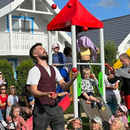 Collins * Ustronie Morskie