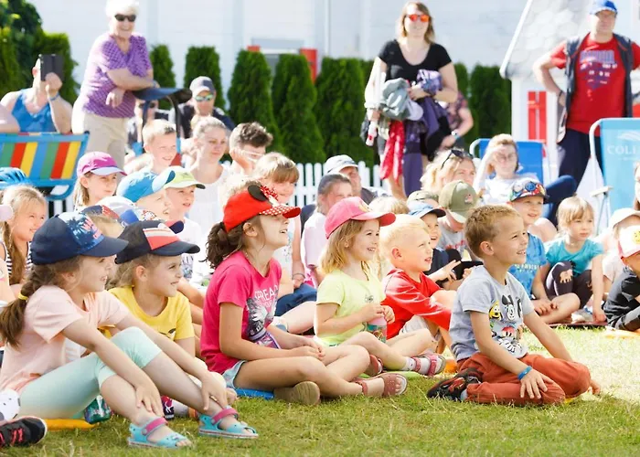 Collins Lodge Ustronie Morskie