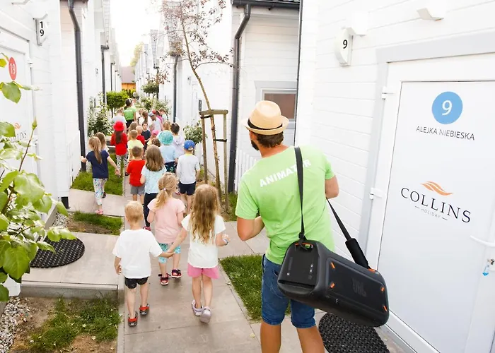 Collins * Ustronie Morskie